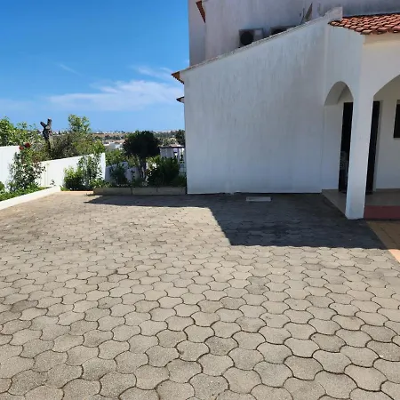 Apartamento Traditional In