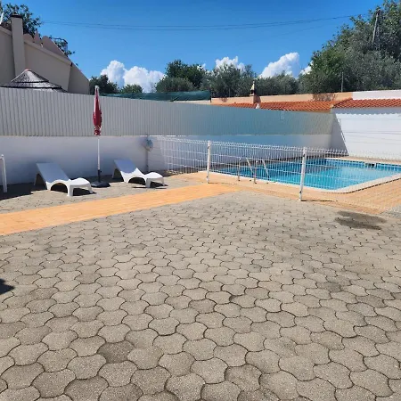 Traditional In * Albufeira