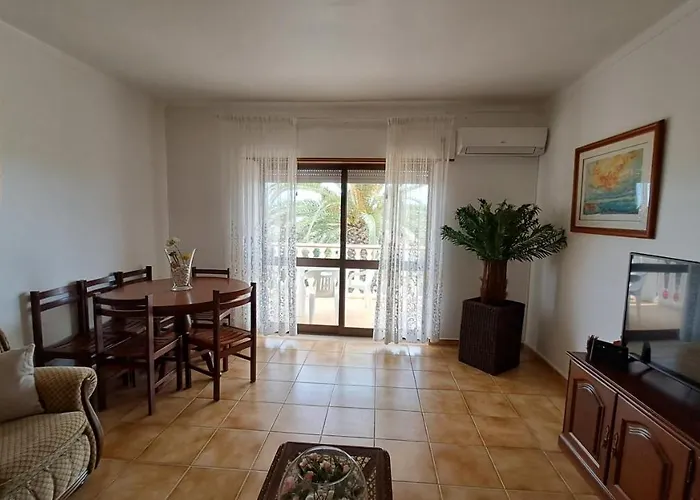 Apartament Traditional In *